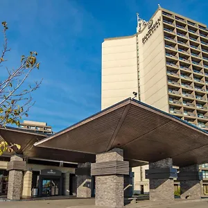 Hotel Sandman Signature Vancouver Airport &, Richmond